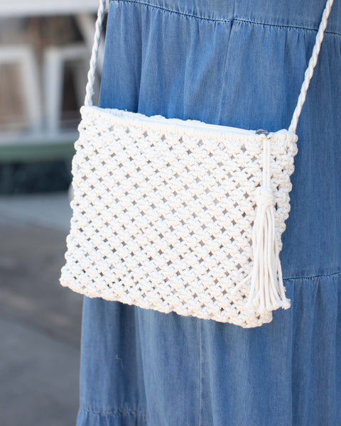 WOVEN BOHEMIAN TASSEL CROCHET SHOULDER BAG - CREAM