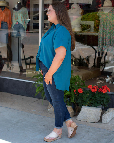 LIKE NO OTHER BUBBLE CREPE TOP - TEAL