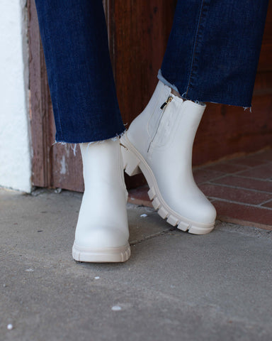 AS IF IVORY BOOT BY CORKY'S