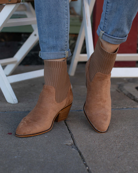 CRACKLING CAMEL SUEDE BOOT BY CORKYS