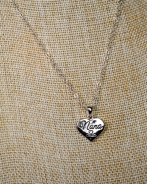 CELEBRATING THE MOMS HEART CHARM NECKLACE -SILVER