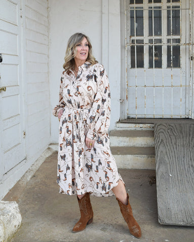 RIDING HIGH WESTERN PRINTED TOP BY EASEL - CREAM