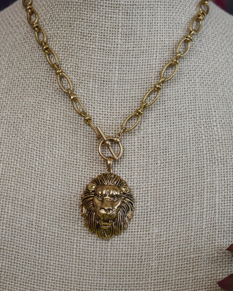 LION OF FAITH NECKLACE - GOLD - Salty Lime Boutique