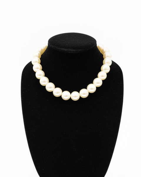 Chunky Pearl Bead Necklace