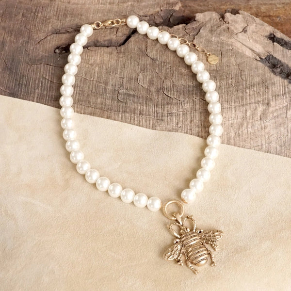 BOHO BEE PEARLS STATEMENT NECKLACE- WORN GOLD