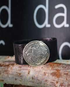 BUFFALO COIN LEATHER CUFF BRACELET - BROWN