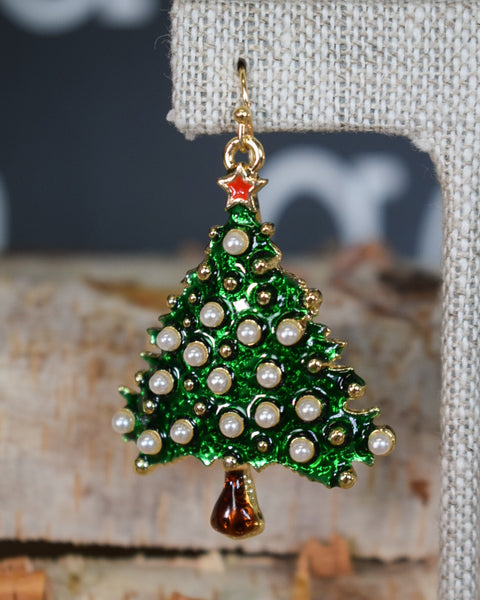 CHRISTMAS TREE WITH PEARLS EARRINGS - GREEN