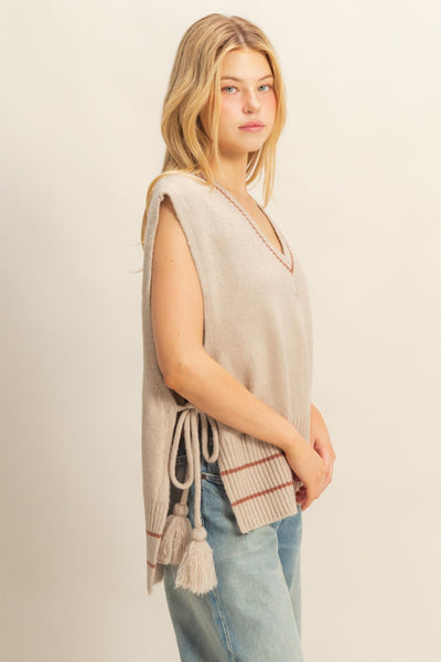 TASSEL OVERSIZED SWEATER VEST