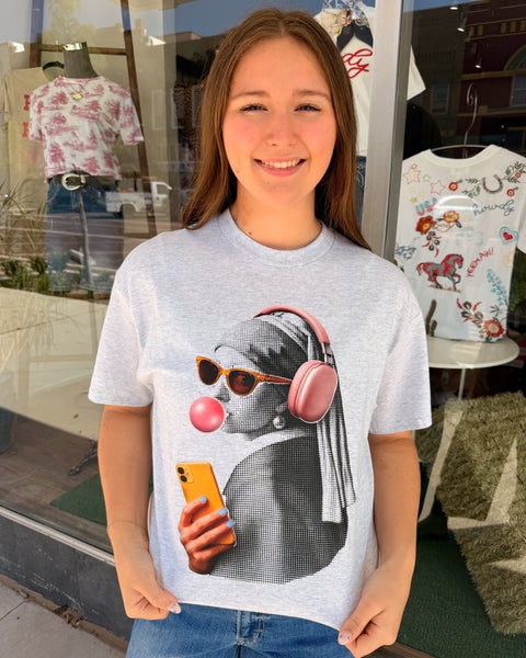 Girl With Pearl Earring Graphic Tee - Ash Grey - Reg/Curvy