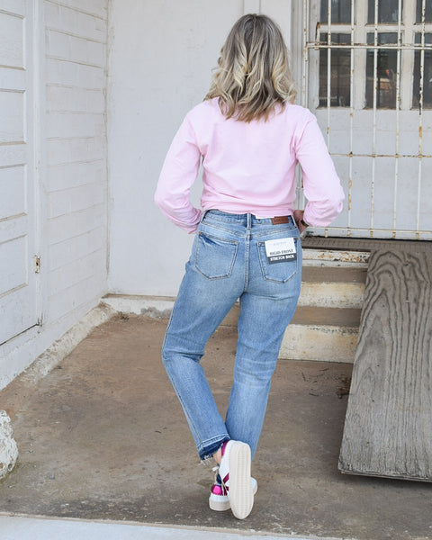 MID-RISE RIGID MAGIC RELEASE HEM BOYFRIEND JEAN BY JUDY BLUE - REG/CURVY