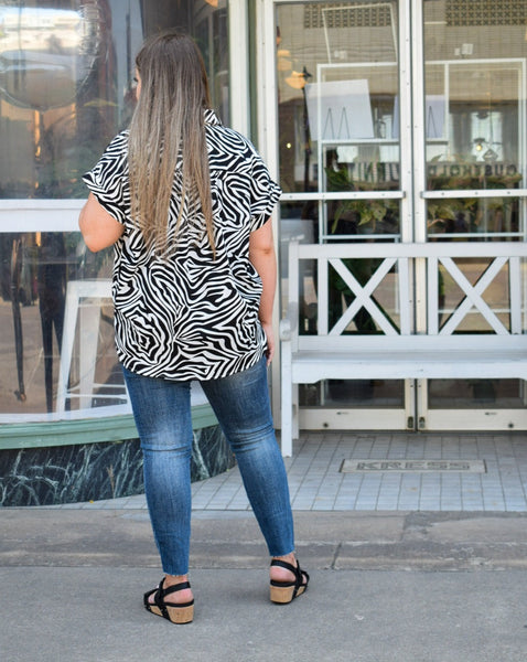 CURVY - WILD THING ZEBRA PRINT TOP - BLACK