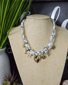 SCARF CHARM NECKLACE - WHITE