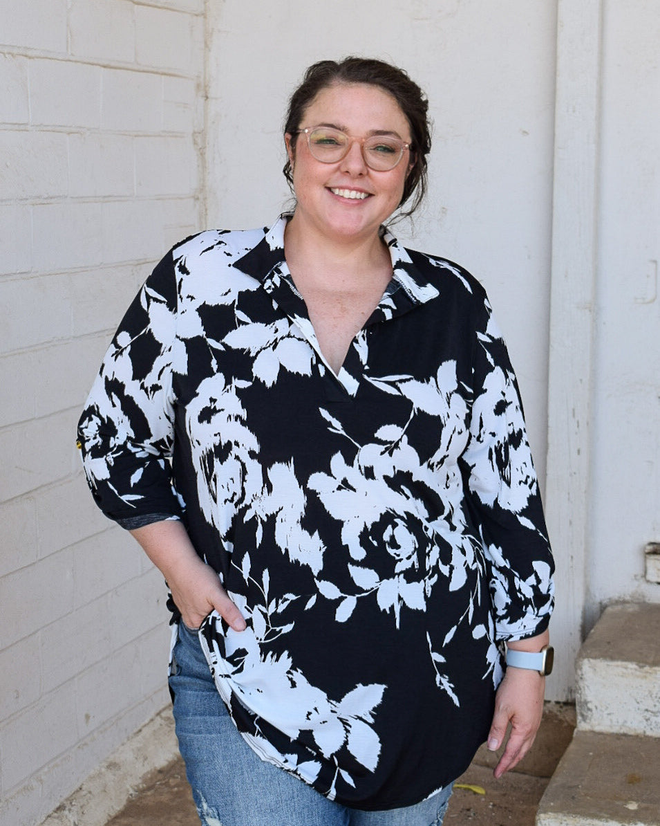HARPER BUTTON SLEEVE FLORAL TOP - BLACK/WHITE - REG/CURVY