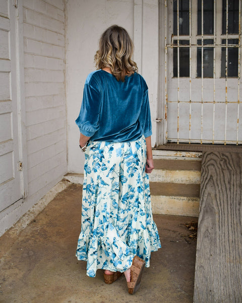 GENEVIEVE SHORT SLEEVE VELVET TOP - TEAL -  REG/CURVY