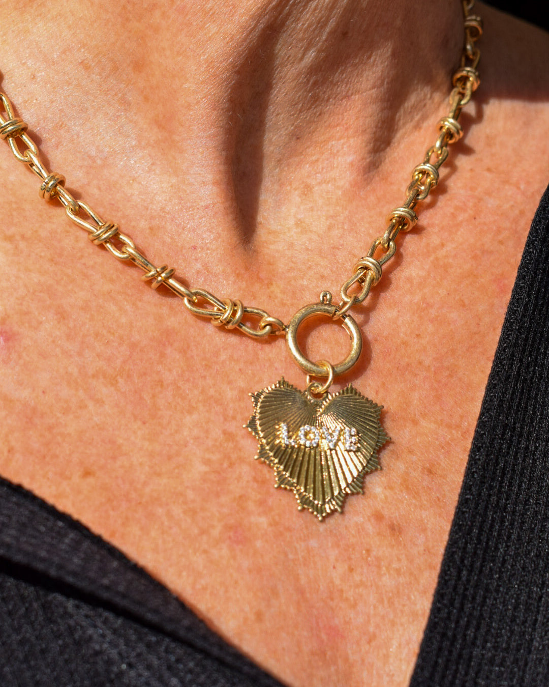 RESTOCKED - PAVE LOVE HEART BURST PENDANT NECKLACE - GOLD