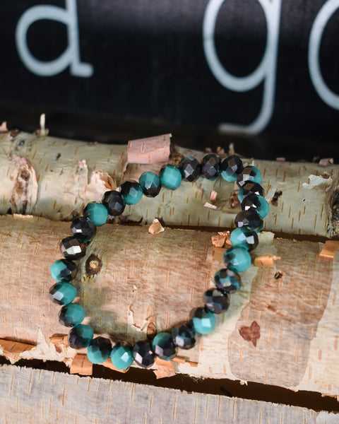 TURQUOISE GLASS BEAD STRETCHY BRACELET - Salty Lime Boutique