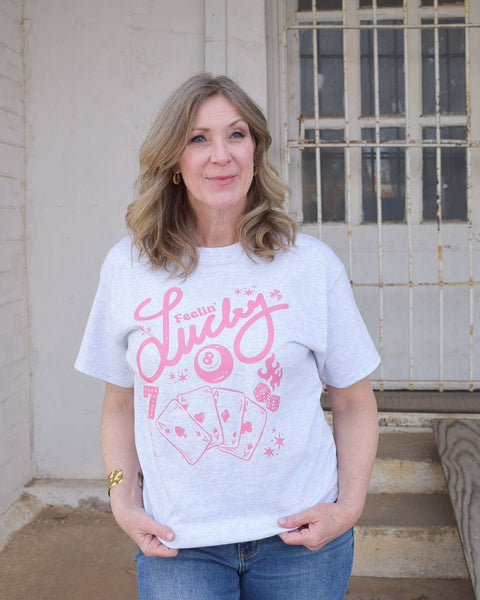 FEELIN LUCKY GRAPHIC TEE- HEATHERED GREY - CURVY - Salty Lime Boutique