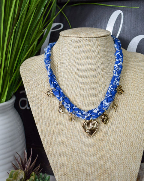 SCARF CHARM NECKLACE - BLUE