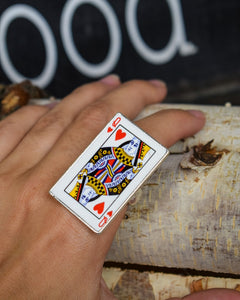 QUEEN OF HEARTS STRETCHY RING - SILVER