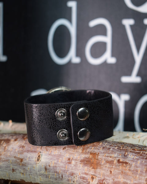 BUFFALO COIN LEATHER CUFF BRACELET - BROWN