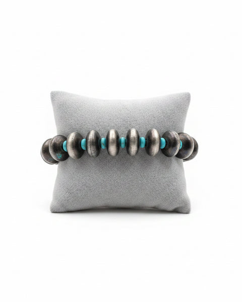 ALL THE WAY SOUTHWEST STRETCHY BRACELET - SILVER - Salty Lime Boutique