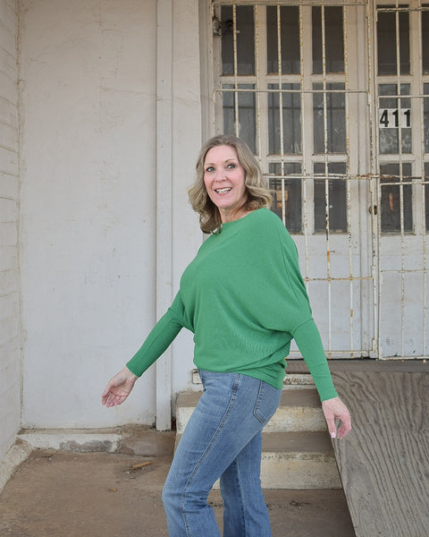 ELLA TOP  - KELLY GREEN - Salty Lime Boutique