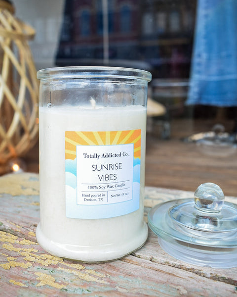 SUNRISE VIBES CANDLE 9 oz