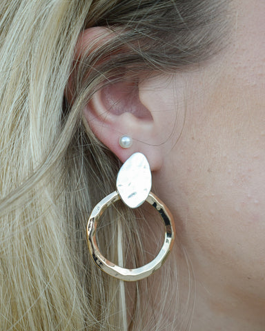 TWO-TONE INNER CIRCLE EARRING