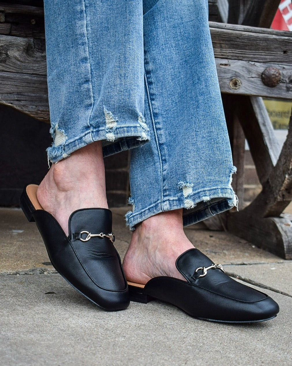 CHARMER FLAT MULE BY CORKY'S - BLACK