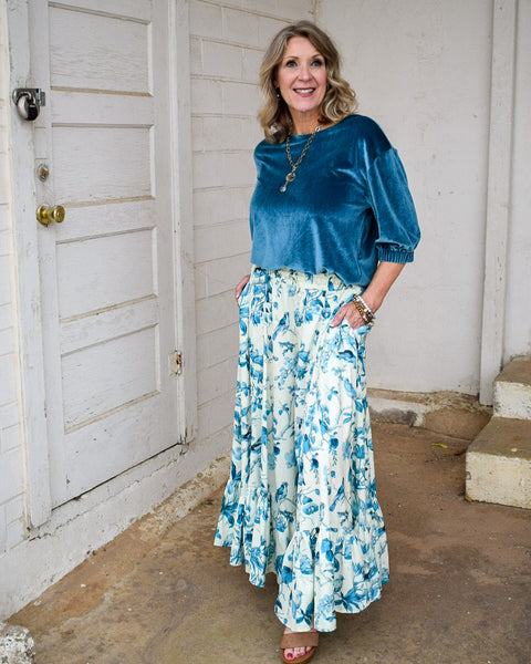 GENEVIEVE SHORT SLEEVE VELVET TOP - TEAL -  REG/CURVY