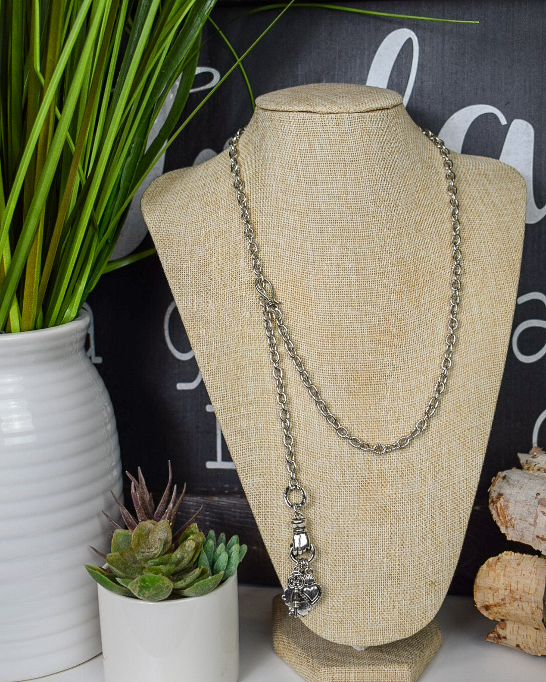 VINTAGE SAINTS CHARMS ADJUSTABLE NECKLACE
