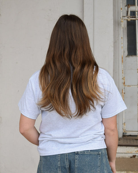 DARLIN GRAPHIC TEE- HEATHERED GREY - CURVY - Salty Lime Boutique