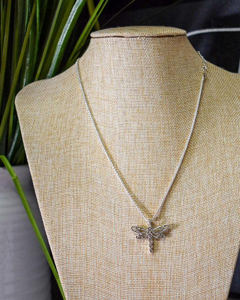 RESTOCK - DRANGONFLY NECKLACE