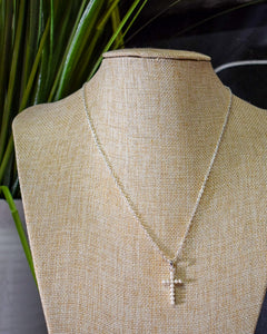 CROSS NECKLACE- PEARL
