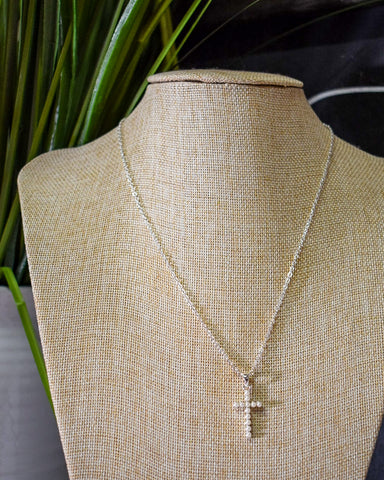 CROSS NECKLACE- PEARL