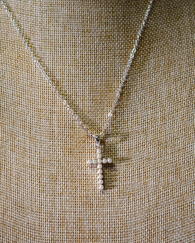 CROSS NECKLACE- PEARL