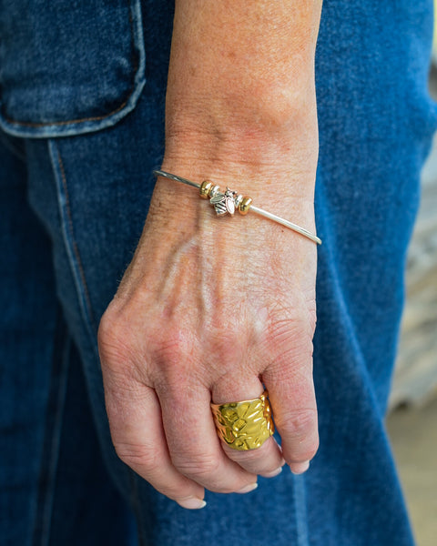 BUMBLE BEE CHARM CUFF BRACELET - SILVER