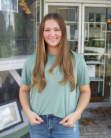 BASIC SHORT SLEEVE TEE - SAGE GREEN