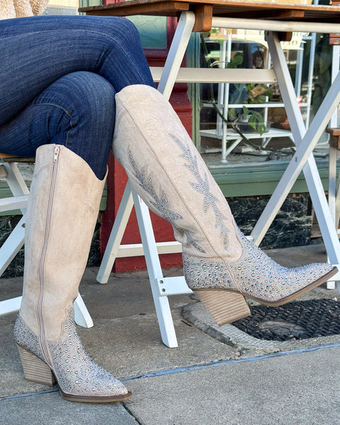 ADDIE TAUPE BOOT BY VERY G