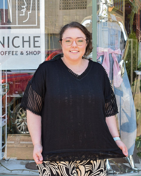 LOLA TOP - BLACK -  CURVY - Salty Lime Boutique