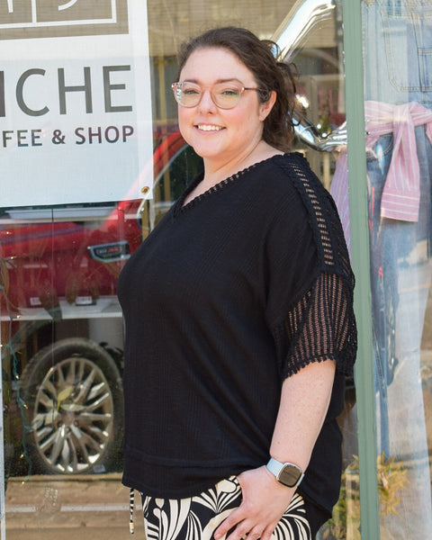 LOLA TOP - BLACK -  CURVY - Salty Lime Boutique