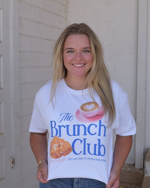 THE BRUNCH CLUB GRAPHIC TEE- CURVY