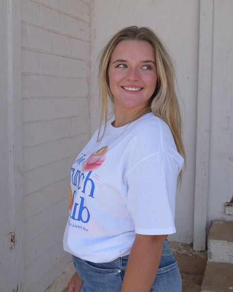 THE BRUNCH CLUB GRAPHIC TEE- CURVY
