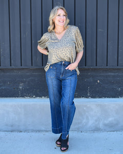 RESTOCKED HR PINTUCK & PATCH POCKET WIDE CROP JEANS BY RISEN