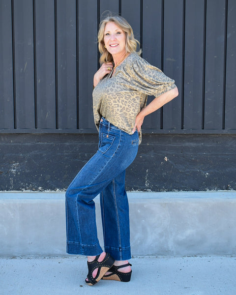 RESTOCKED HR PINTUCK & PATCH POCKET WIDE CROP JEANS BY RISEN