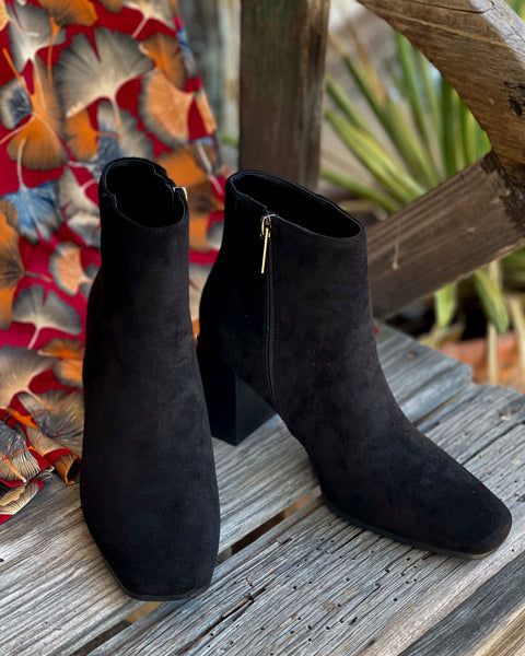 FELICIA BLACK SUEDE BOOT BY CORKY'S - BLACK