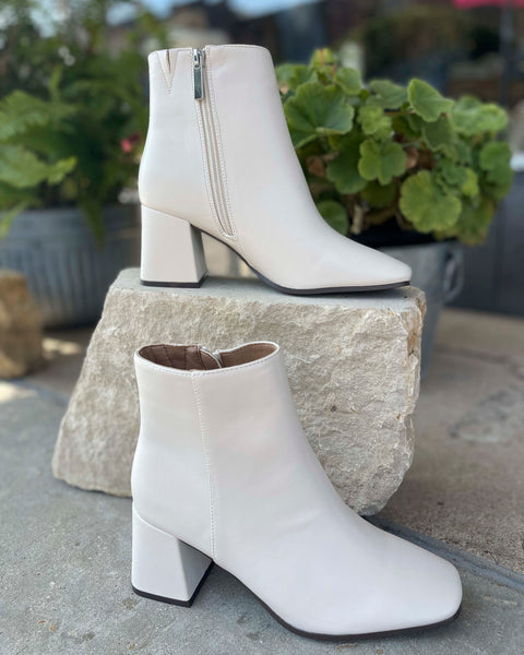 FELICIA SMOOTH BOOT BY CORKY'S - IVORY