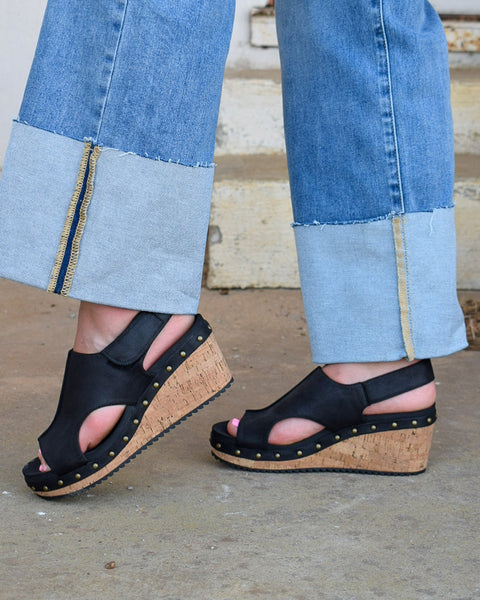 FOR KEEPS WEDGE BY CORKYS- BLACK