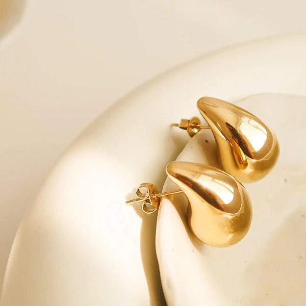COLETTE 18K GOLD NON-TARNISH LARGE HUGGIE DROP EARRINGS- GOLD