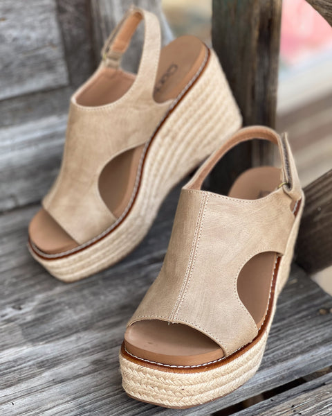FREDDIE WEDGE BY CORKY'S - TAUPE
